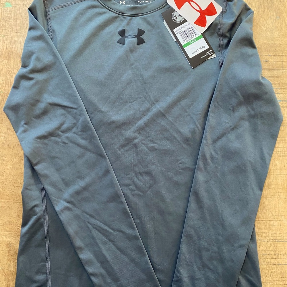 Youth Large Under Armour long sleeve shirt
